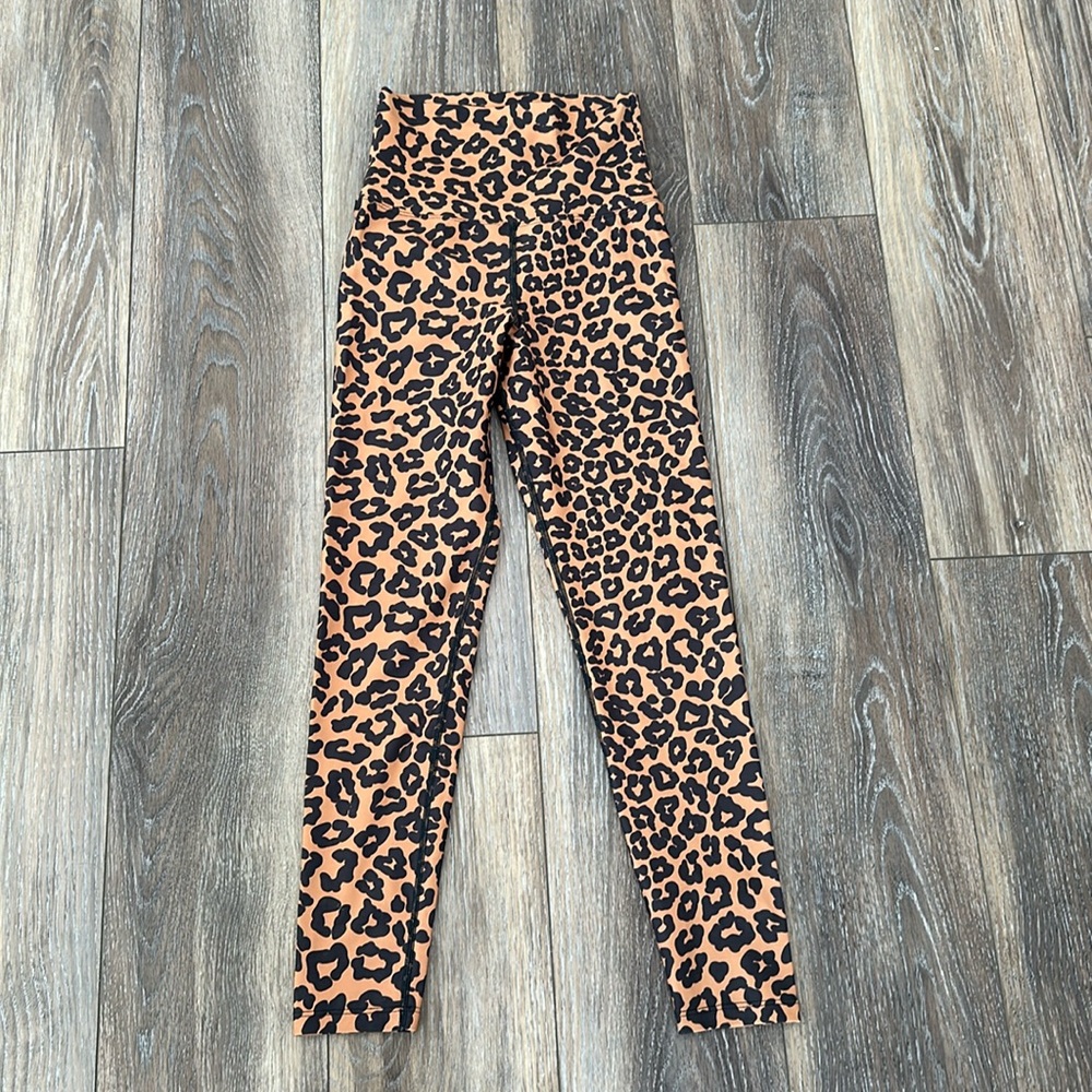Beach Riot Leopard Yoga Pants Small - Never Worn